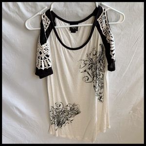 Cute Daytrip top